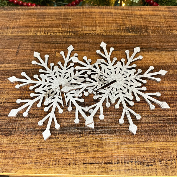 Snowflake Shelf Sitter