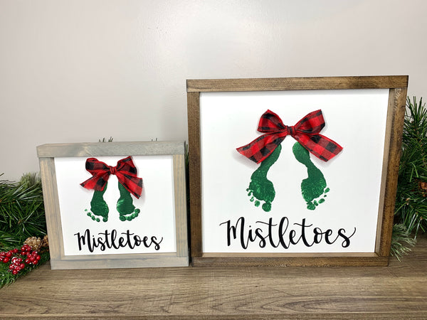 DIY Mistletoes Sign Children’s Feet